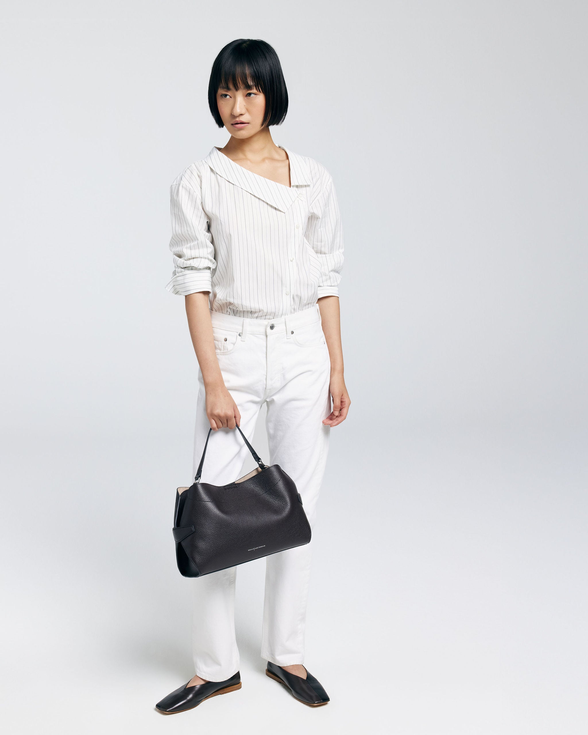 TINA | DUNKLE SCHOKOLADE